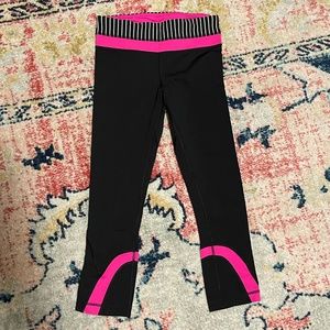 Lululemon lightweight crop leggings